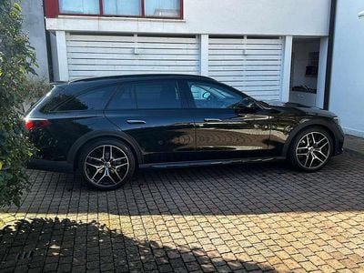 Usata Mercedes E220 All-Terrain Premium 197 CV (144 kW) 2025 Nero Station wagon