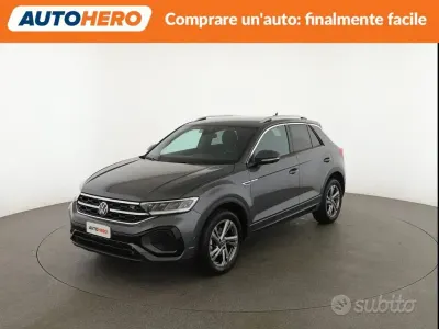 Begagnad VW T-Roc R-line 150 HK (110 kW) 2023 Grå SUV