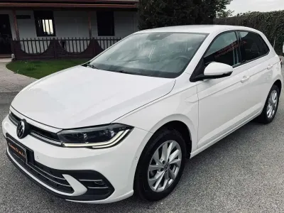 Usata VW Polo Style 95 CV (69 kW) 2021 Argento Utilitaria