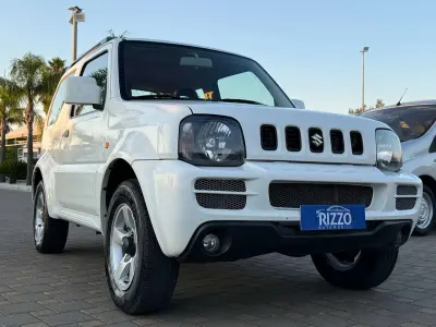 Usata Suzuki Jimny 86 CV (63 kW) 2011 Bianco SUV
