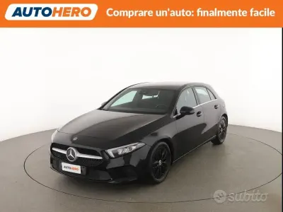 Begagnad Mercedes A180 116 HK (85 kW) 2019 Svart Sedan