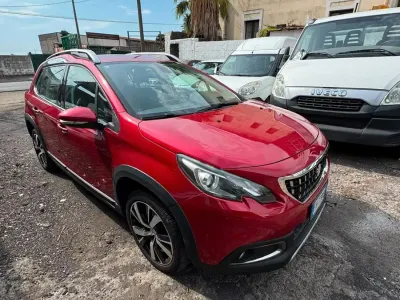 Usata Peugeot 2008 Allure 120 CV (88 kW) 2017 Rosso SUV
