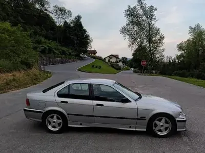 Usata BMW 320 150 CV (110 kW) 1991 Berlina
