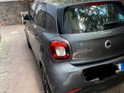 Usata Smart ForFour 90 CV (66 kW) 2018 Grigio Utilitaria