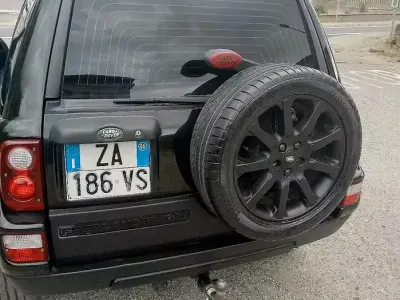 Usata Land Rover Freelander 111 CV (81 kW) 2006 Nero SUV