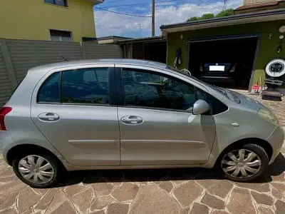 Usata Toyota Yaris