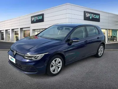 Usata VW Golf VIII Life 110 CV (80 kW) 2021 Blu met. Berlina