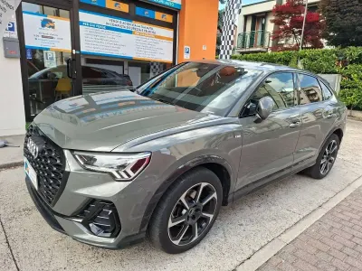 Usata Audi Q3 S-Line 150 CV (110 kW) 2021 Grigio daitona perla SUV