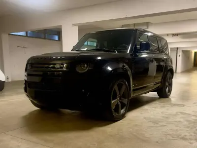 Usata Land Rover Defender 525 CV (386 kW) 2023 Nero SUV