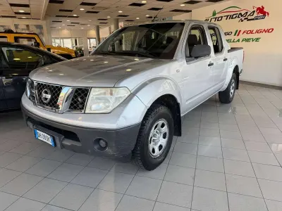 Usata Nissan Navara 171 CV (125 kW) 2007 Argento Pick-up