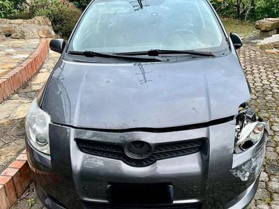 Usata Toyota Auris 2006 Grigio Berlina