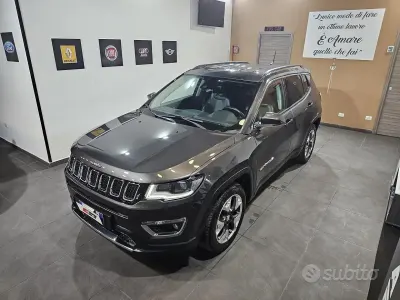 Usata Jeep Compass Limited 140 CV (102 kW) 2018 Grigio SUV