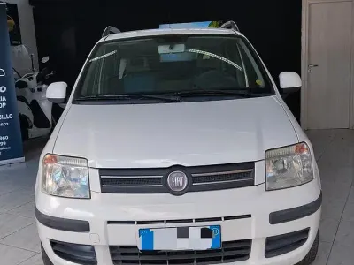 Usata Fiat Panda 69 CV (50 kW) 2011 Bianco Utilitaria