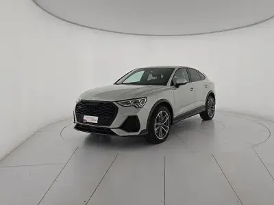 Usata Audi Q3 Sportback S-Line 193 CV (141 kW) 2025 Argento SUV