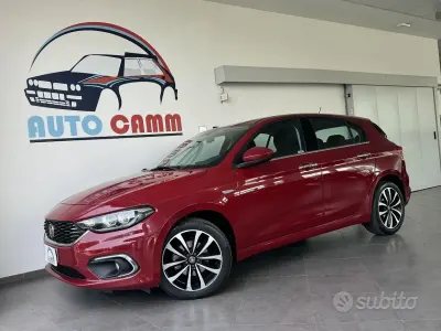 Usata Fiat Tipo Lounge 120 CV (88 kW) 2018 Rosso Berlina