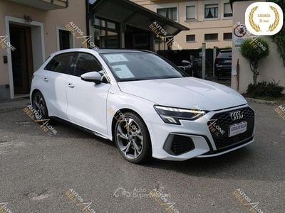 Usata Audi A3 S-Line 150 CV (110 kW) 2021 Bianco pastello Berlina