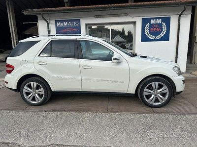 Usata Mercedes ML350 231 CV (169 kW) 2011 Bianco SUV