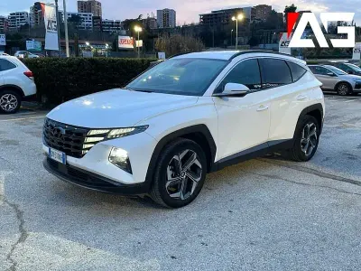 Usata Hyundai Tucson 230 CV (169 kW) 2022 Bianco SUV