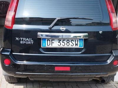 Nero Usata 2007 Nissan X-Trail SUV | 6000 €
