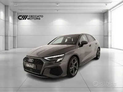 Usata Audi A3 S-Line 190 CV (139 kW) 2022 Grigio Berlina