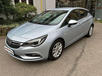 Usata Opel Astra 110 CV (80 kW) 2016 Argento Berlina