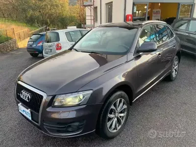 Usata Audi Q5 239 CV (175 kW) 2009 Grigio SUV