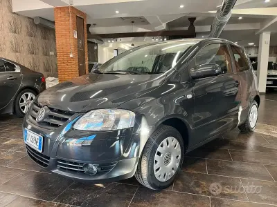 Usata VW Fox Sport 54 CV (39 kW) 2009 Grigio Utilitaria