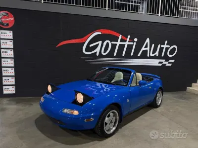 Usata Mazda MX5 Edition 116 CV (85 kW) 1991 Bluazzurro Cabrio