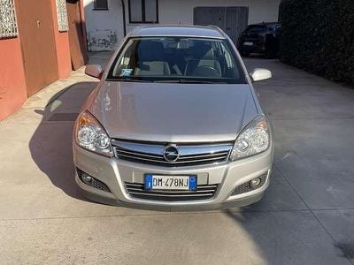 Usata Opel Astra Cosmo 125 CV (91 kW) 2008 Station wagon