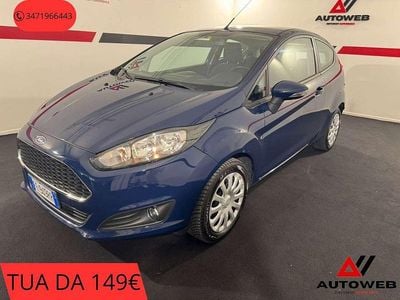 Blu/azzurro Usata 2016 Ford Fiesta Utilitaria | 5990 € (Buon prezzo)