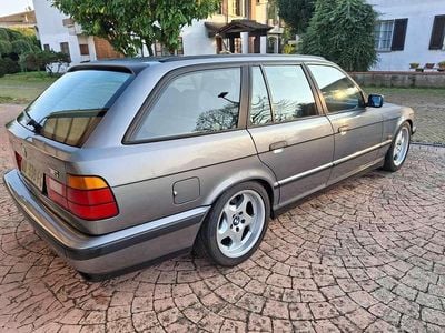 Usata BMW M5 340 CV (250 kW) 1992 Grigio Station wagon