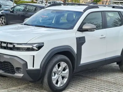 Usata Dacia Duster Expression 122 CV (89 kW) 2026 Bianco SUV