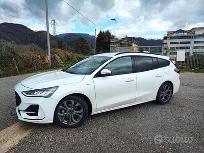 Usata Ford Focus Titanium S 115 CV (84 kW) 2022 Bianco Station wagon