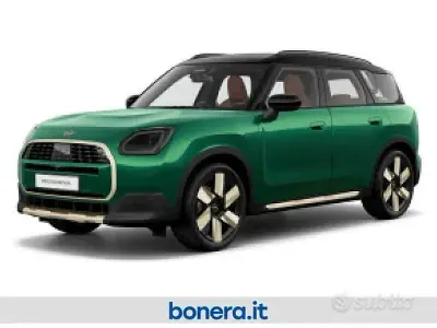 Uusi Mini Countryman Favoured 156 HP (114 kW) 2026 Vihreä Katumaasturi
