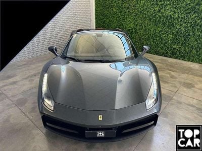 Usata Ferrari 488 670 CV (492 kW) 2016 Grigio silverstone met. Cabrio