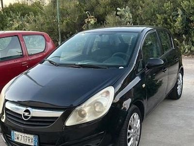 Usata Opel Corsa 2009 Nero Utilitaria