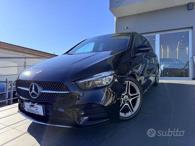 Usata Mercedes B180 AMG Line Premium 116 CV (85 kW) 2024 Nero Monovolume