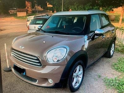 Usata Mini Cooper Countryman 89 CV (65 kW) 2011 Marrone SUV