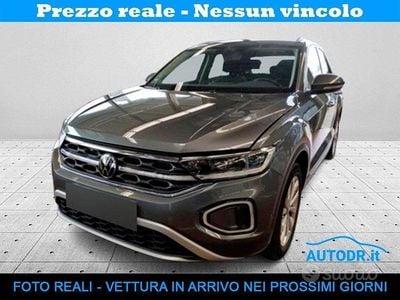 Usata VW T-Roc Style 116 CV (85 kW) 2022 Grigio SUV