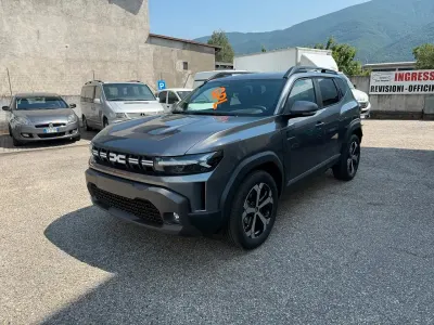 Nuova Dacia Duster Journey 122 CV (89 kW) 2026 Grigio Station wagon