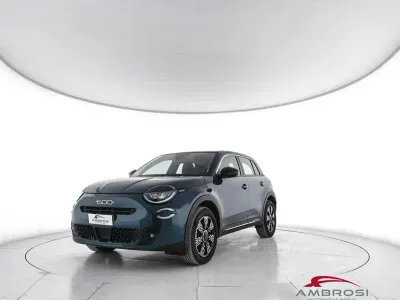 Usata Fiat 600 Pop 145 CV (106 kW) 2025 Blu SUV