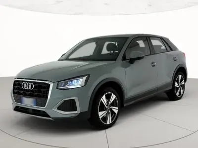 Usata Audi Q2 Admired 116 CV (85 kW) 2022 Grigio freccia perla SUV