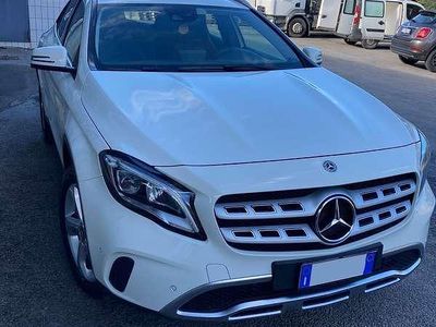 Usata Mercedes GLA200 Business 136 CV (100 kW) 2017 SUV