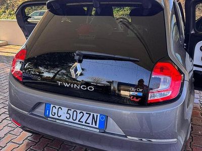 Usata Renault Twingo Vibes 60 kW (82 CV) 2020 Grigio Utilitaria