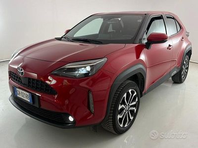 Usata Toyota Yaris Cross Trend 92 CV (67 kW) 2022 Rosso SUV