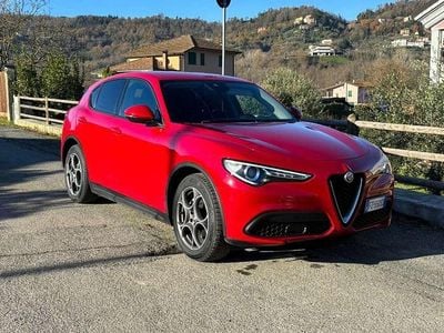 Usata Alfa Romeo Stelvio Tech Edition 160 CV (117 kW) 2019 Rosso SUV