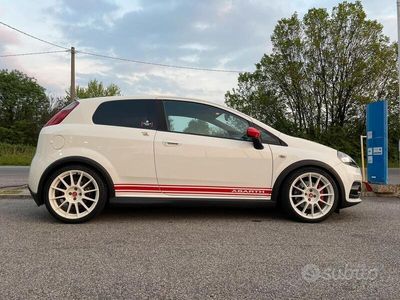 usata Abarth Grande Punto Kit Esseesse