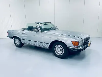 Usata Mercedes SL380 204 CV (150 kW) 1982 Blu Cabrio