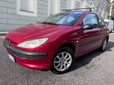 Usata Peugeot 206 60 CV (44 kW) 2003 Rosso Coupé