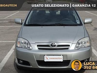 Begagnad Toyota Corolla Sol 90 HK (66 kW) 2006 Grå Sedan